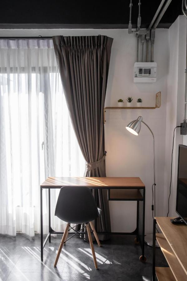 My Loft Hotel Sha Чиангмай Екстериор снимка